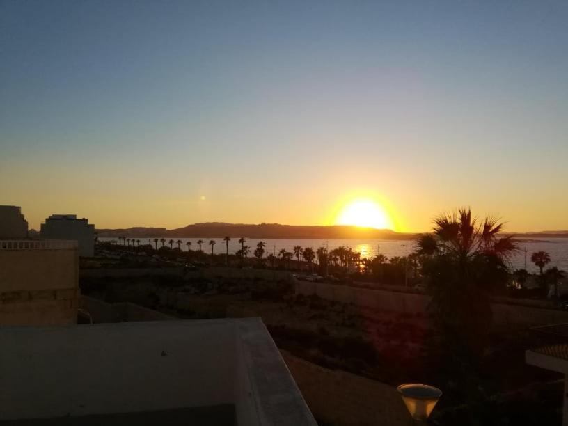 סיינט פול ביי Sunshine Holiday Apartment 8 With Spectacular Seaviews מראה חיצוני תמונה
